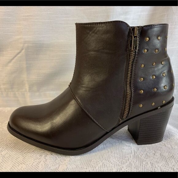 $5 ADD ON ITEM, Avenue Plus size ankle boot 12wide - Picture 8 of 11